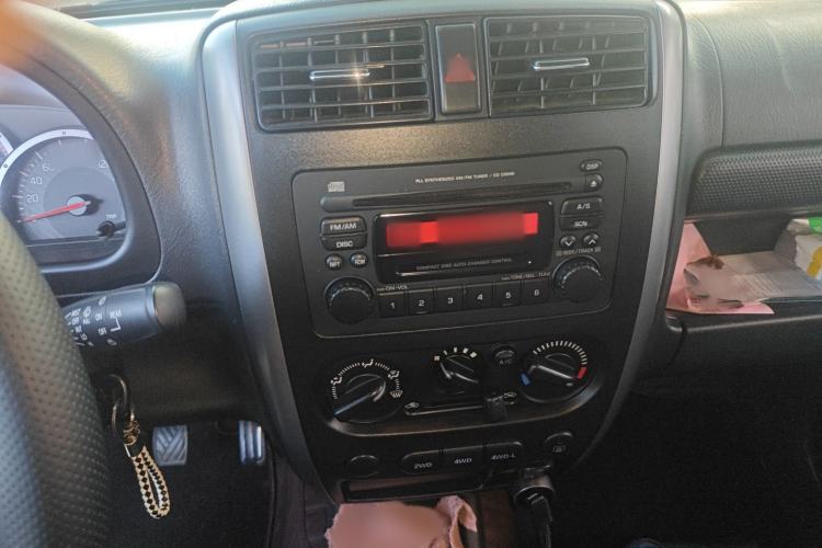 Used Suzuki Jimny 2015 1.3 MT JLX