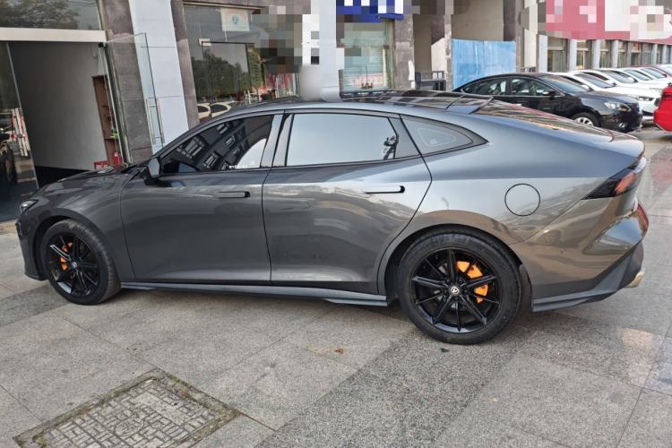 Used Changan UNI-V 2022 1.5T Smart Navigation Version
