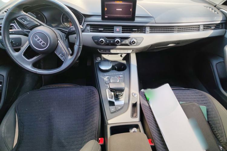 Used Audi A4L 2018 30th Anniversary Edition 40 TFSI Trendy Model
