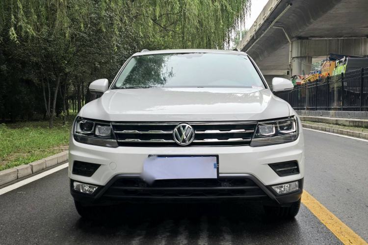 Used Volkswagen Tiguan L 2019 Revised 330TSI Automatic Two-Wheel Drive Smart & Luxury Edition China VI Standard