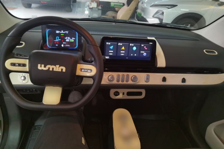 Used  Lumin 2022 210km Sweet Edition
