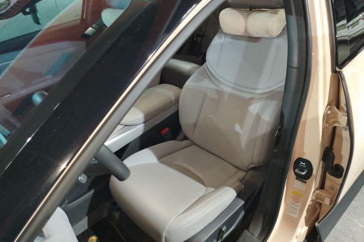 Used XPeng MONA M03 2024 620 with Ultra-Long Range
