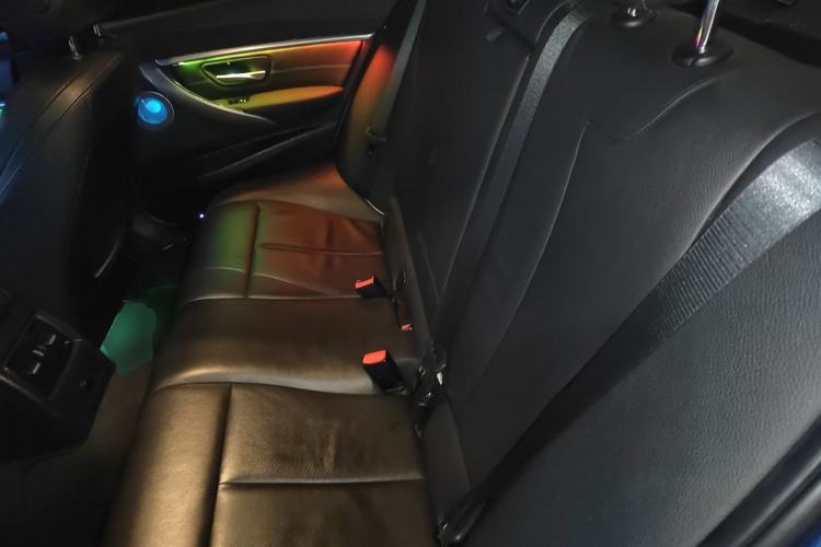 Used BMW 3 Series 2018 320i M Sport Night Edition
