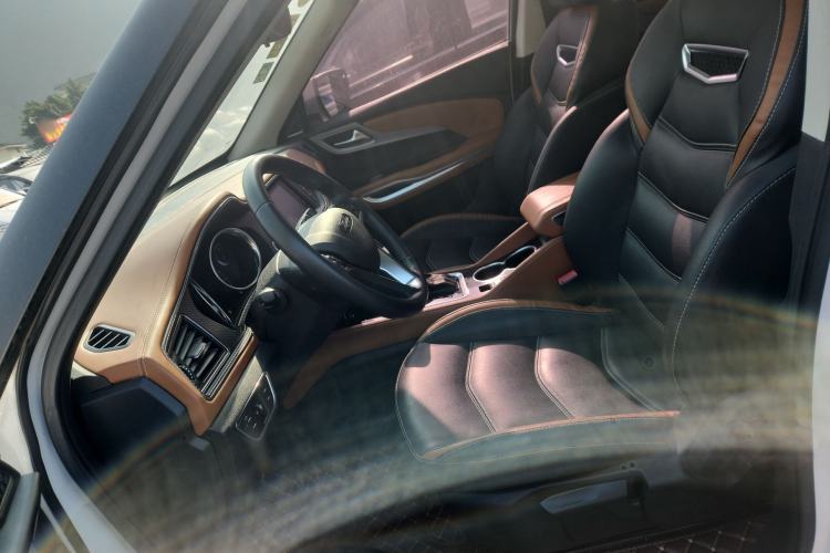 Used Zotye T300 2017 1.5T CVT Premium Edition
