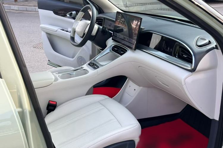 Used  Geome 2025 UP 410km Exploration+ Edition
