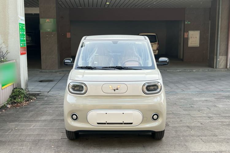 Used Wuling Hongguang MINIEV 2024 3rd Generation 215km Youth Edition
