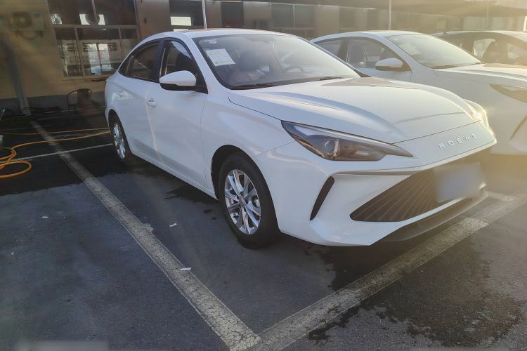 Used Roewe i5 2023 1.5L CVT Luxury Edition
