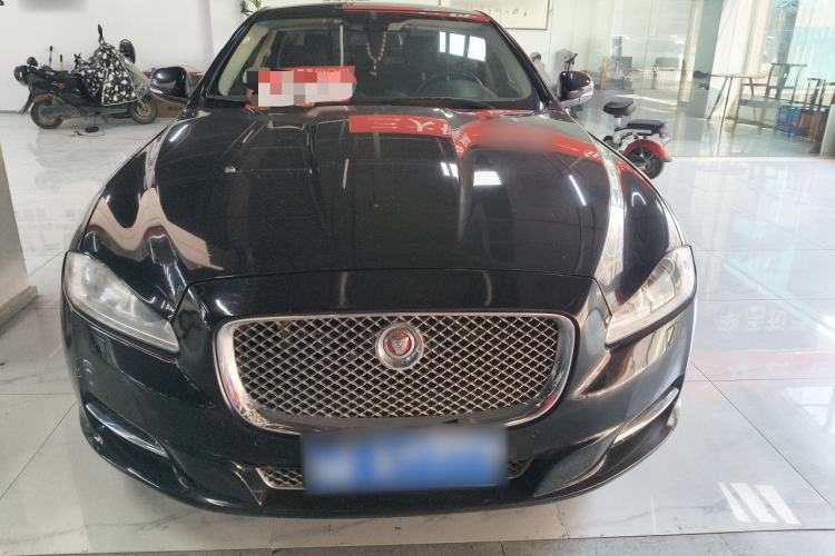 Used Jaguar XJ 2014 XJL 2.0T Two-Wheel-Drive Elegant Business Edition
