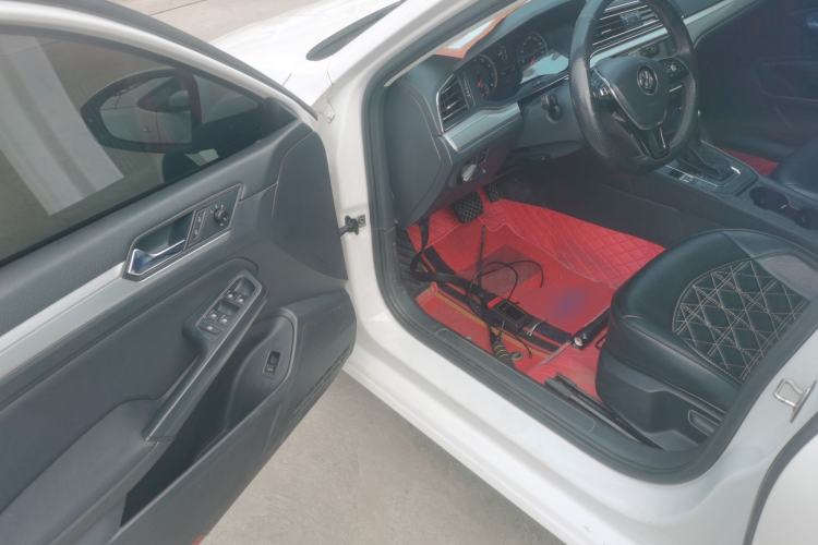 Used Volkswagen Lamando 2019 230TSI DSG Fashion Edition China V Standard