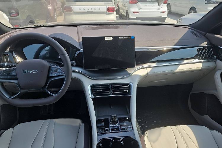 Used BYD Song PLUS New Energy 2025 DM-i Intelligent Driving 112KM Prestige Model
