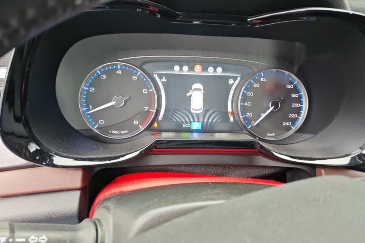 Used GAC Trumpchi GS8 2017 320T Two-Wheel Drive Luxury Smart Connectivity Version (7 Seats)
