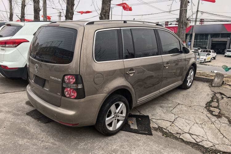 Used Volkswagen Touran 2015 1.4T DSG Comfort Edition 5 Seats
