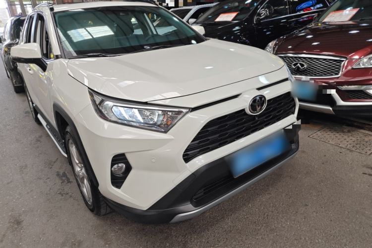 Used Toyota RAV4 2020 2.0L CVT Two-Wheel Drive Fashion Edition
