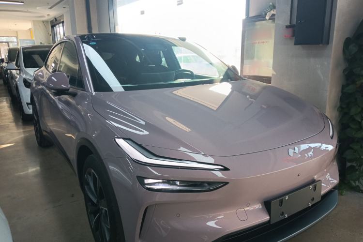 Used ONVO L60 2024 60 kWh Rear-Drive Version
