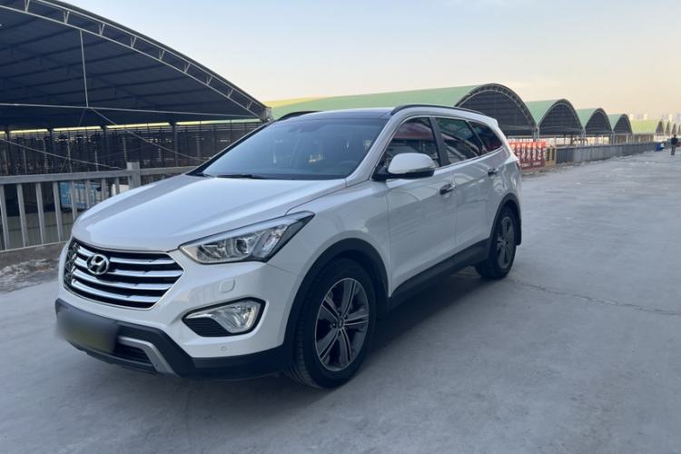 Used Hyundai Grand SantaFe 2013 3.0L 7-Seater 4x4 Flagship Edition