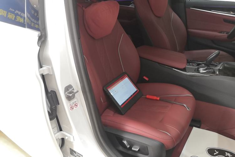 Used BMW 5 Series 2022 Second Facelift 525Li M Sport Package
