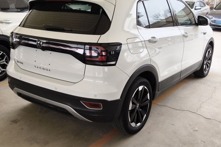 Used Volkswagen Tacqua 2020 1.5L Automatic Yue
