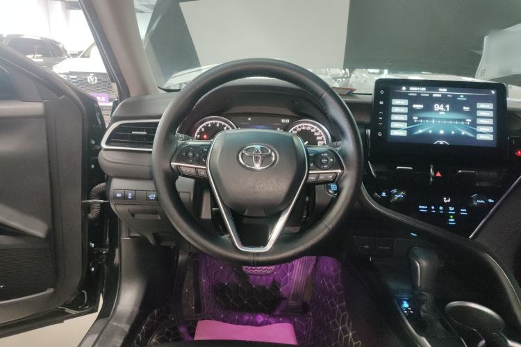 Used Toyota Camry 2021 2.0G Luxury Edition