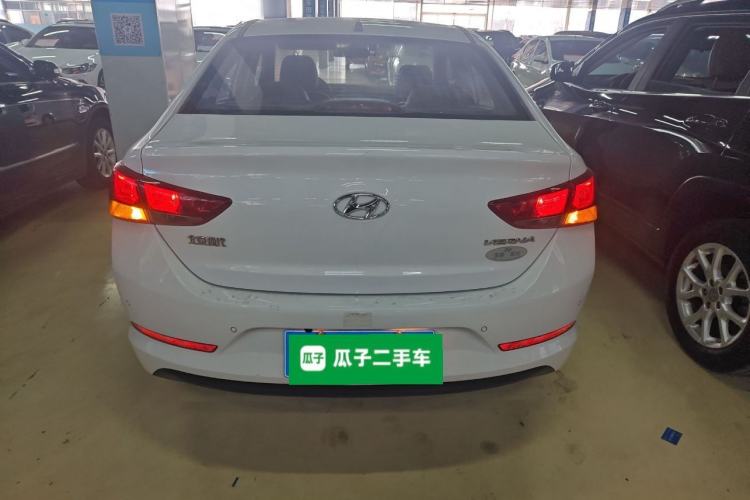 Used Hyundai Verna 2016 1.4L Manual Cool Edition GLS
