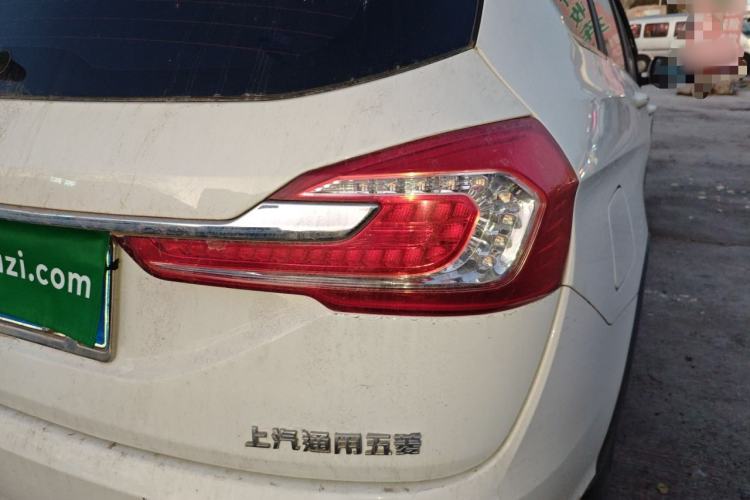 Used Baojun 310W 2017 1.5L Manual Fashion Model China V
