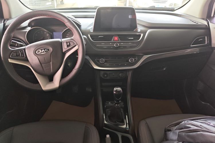 Used  Refine S3 2017 1.6L Manual Luxury Smart Model