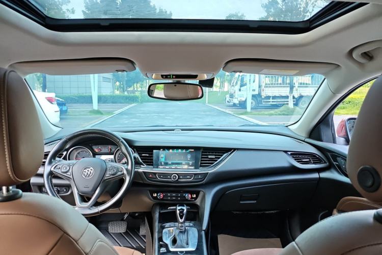 Used Buick Regal 2017 20T Luxury Model
