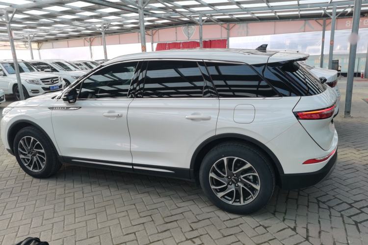 Used Lincoln Corsair 2022 2.0T Two-Wheel Drive Deluxe Edition
