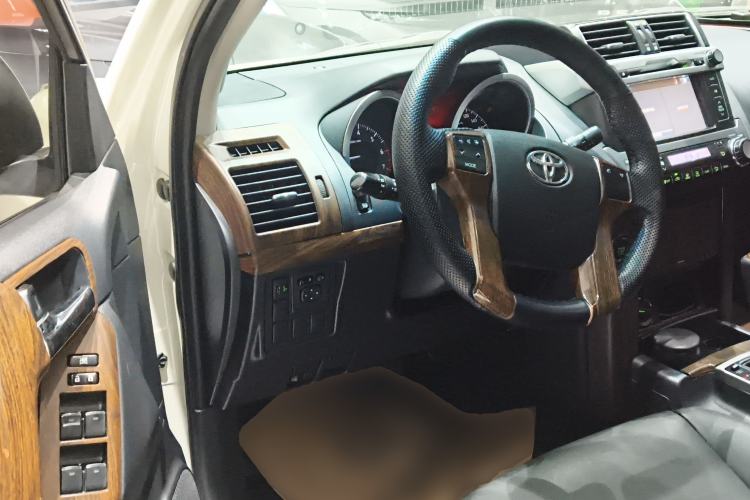 Used Toyota Prado 2016 2.7L Automatic Standard Edition
