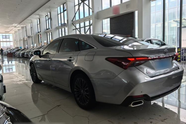 Used Toyota Avalon 2019 2.0L XLE Premium Edition China VI
