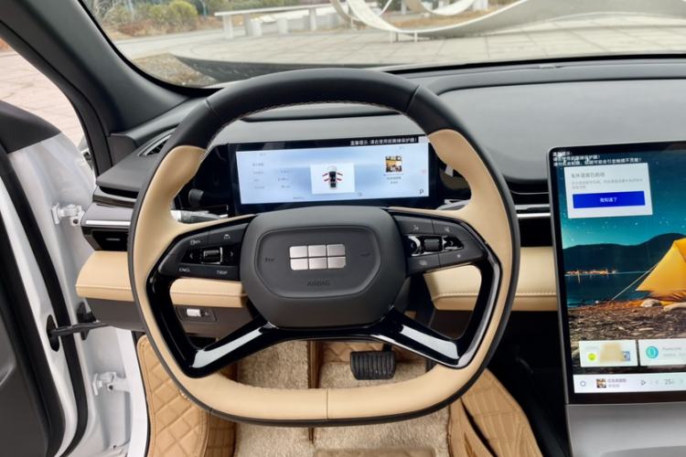 Used  L6 2024 125km PLUS Dragon Edition