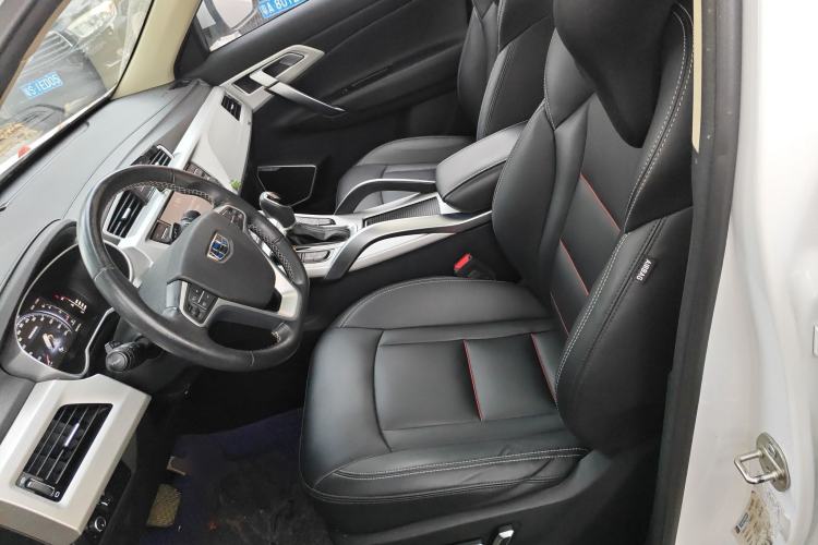 Used Geely Auto Emgrand X7 Sport 2018 1.8TD Automatic Two-Wheel Drive Smart Connect 4G Internet Edition
