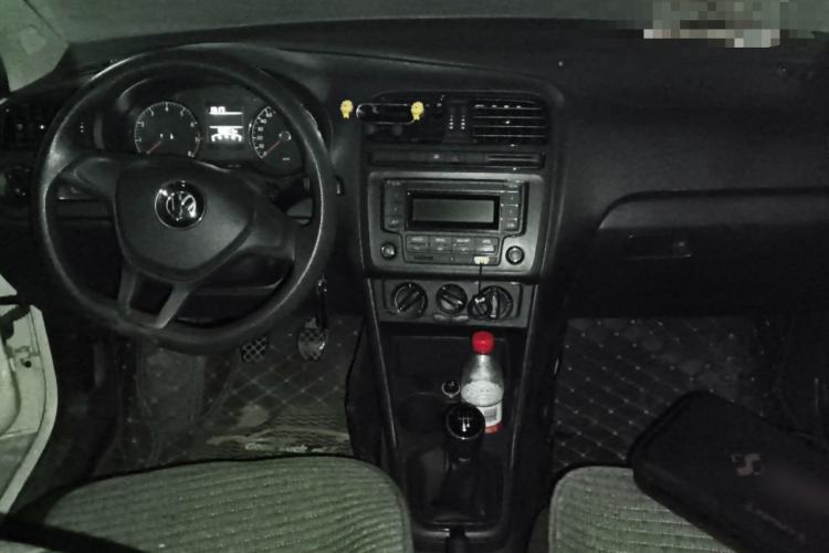 Used Volkswagen Polo 2014 1.4L Manual Fashion Edition