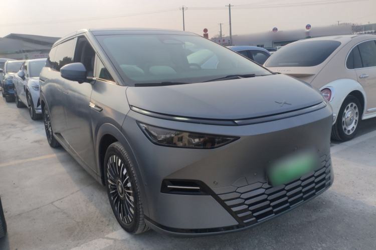 Used XPeng X9 2025 650 Long-Range Max
