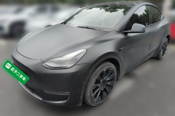 Used Tesla Model Y 2022 Long-Range All-Wheel-Drive Version