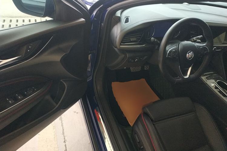 Used Buick Regal 2020 GS 28T Elite Model