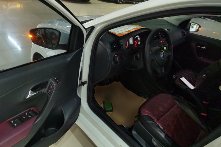 Used Volkswagen Polo 2018 1.5L Manual Drive-Comfort Model
