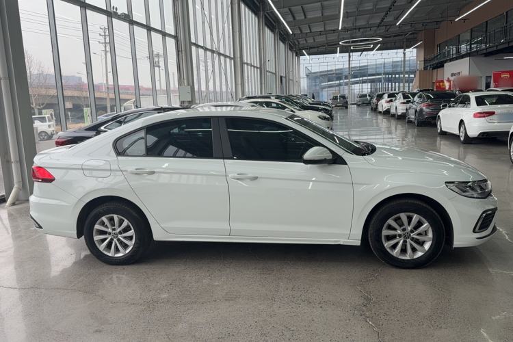 Used Volkswagen Bora 2024 200TSI DSG Comfort Edition
