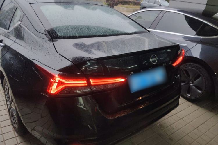 Used Nissan Teana 2022 2.0L XL-TLS Enjoyment Edition
