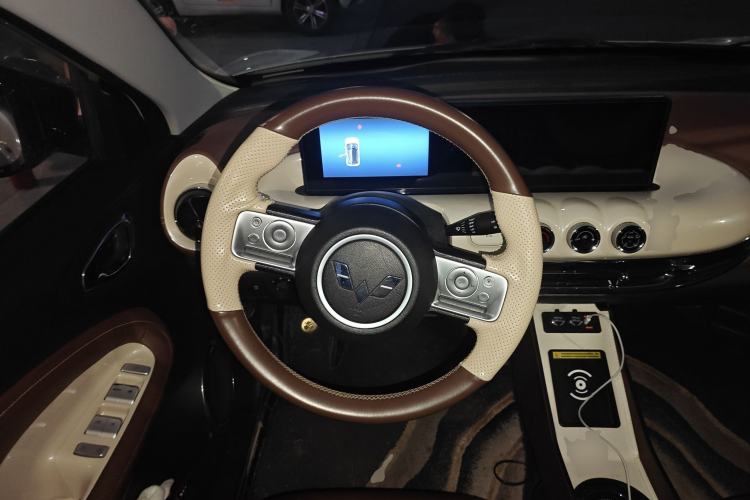 Used Wuling Bingo 2024 333 km Enjoyment Version
