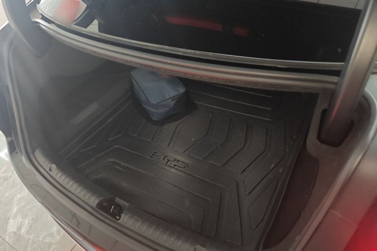 Used BYD Han 2024 DM-i Glory Edition 121KM Prestige Model
