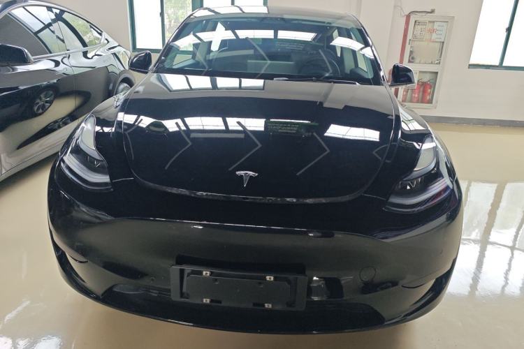 Used Tesla Model Y 2022 Rear-Wheel-Drive Version
