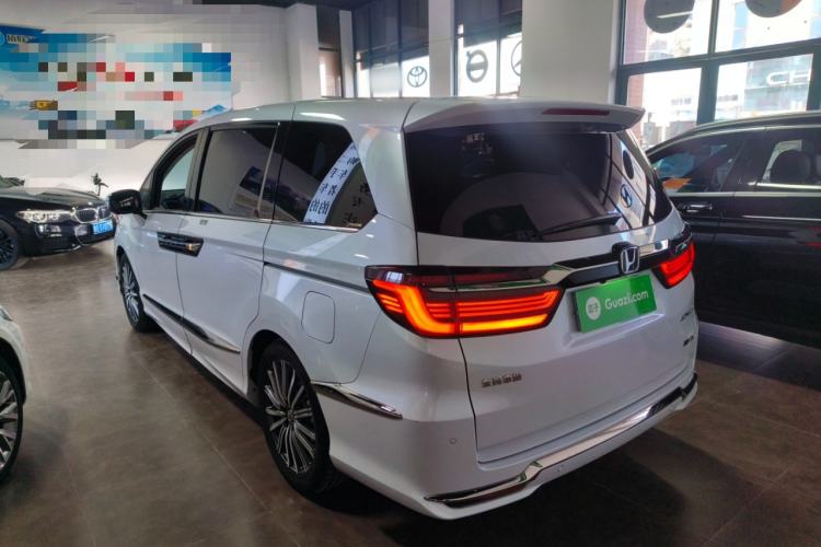 Used Honda Elysion 2024 2.0L eHEV Luxury Edition
