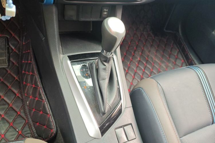 Used Toyota Levin 2018 185T CVT Prestige Version China VI Standard
