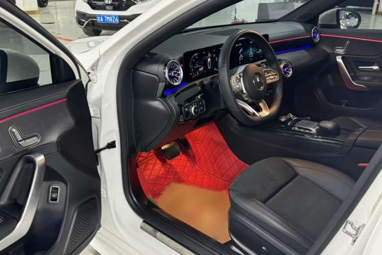 Used Mercedes-Benz A-Class 2021 A 200 L Sport Sedan Fashion Model