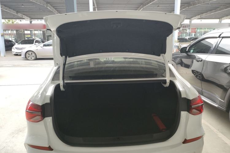 Used Chevrolet Monza 2019 RS 330T Automatic Comfort Edition China VI Standard
