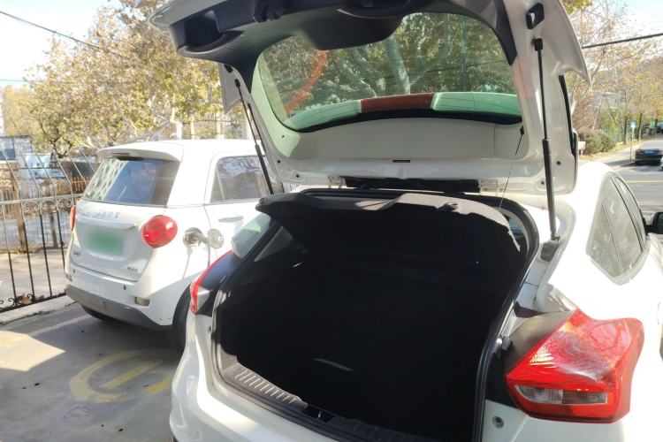 Used Ford Focus 2018 Hatchback Classic EcoBoost 180 Automatic Elite Model
