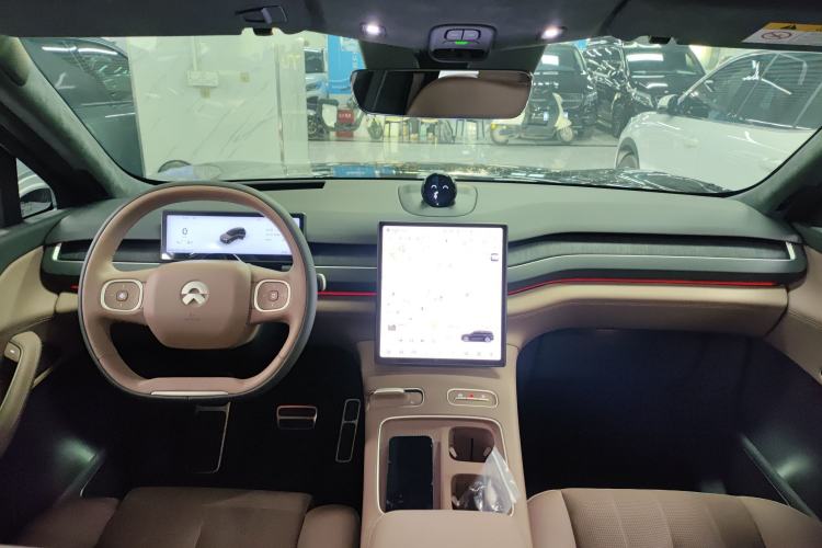 Used Nio ES8 2024 75 kWh
