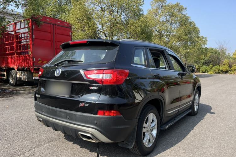 Used Changan CS75 2017 Shangkui Edition 1.5T Automatic Fengxiang Model