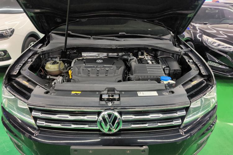 Used Volkswagen Tiguan L 2019 330TSI Automatic Two-Wheel Drive Panoramic Comfort Edition China V Standard
