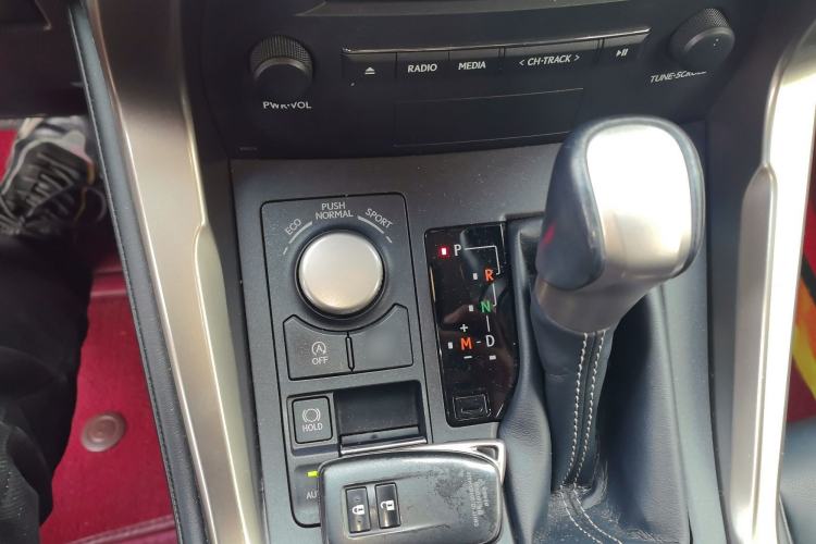 Used Lexus NX 2015 200T All-Wheel-Drive Fēngshàng Edition
